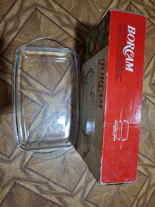 Стеклянная крышка от формы для запекания в духовке