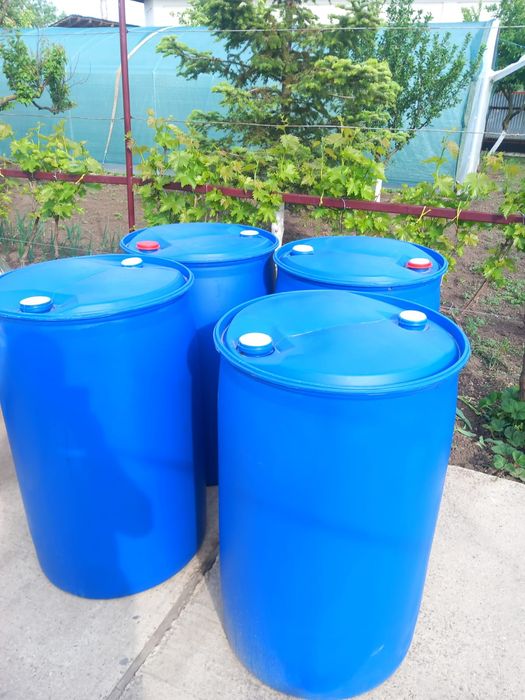 Butoaie plastic 200 l