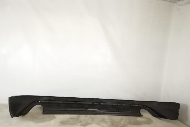 Фолксваген Туарег / Volkswagen Touareg Оригинален заден спойлер/предпа