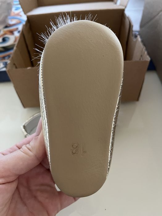 Бебешки обувки, буйки за момиче zara, mayoral
