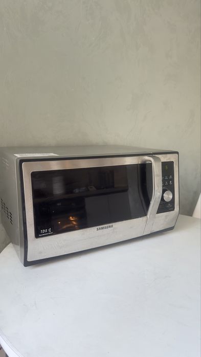 Продам микроволнвую печь