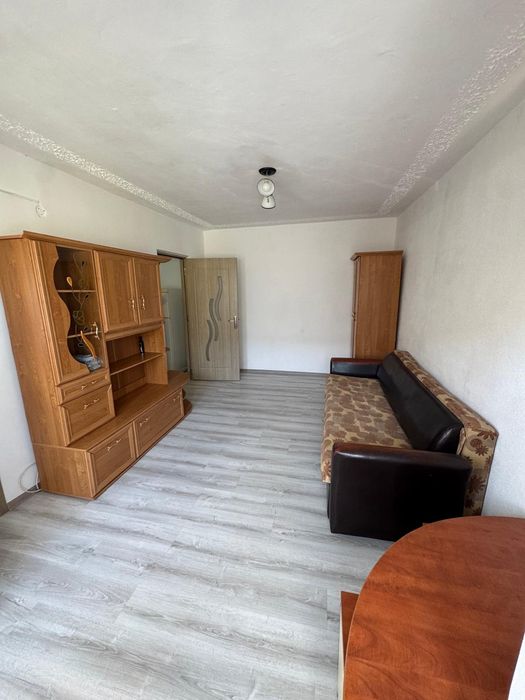 Garsoniera de vanzare et.3 zona HCC