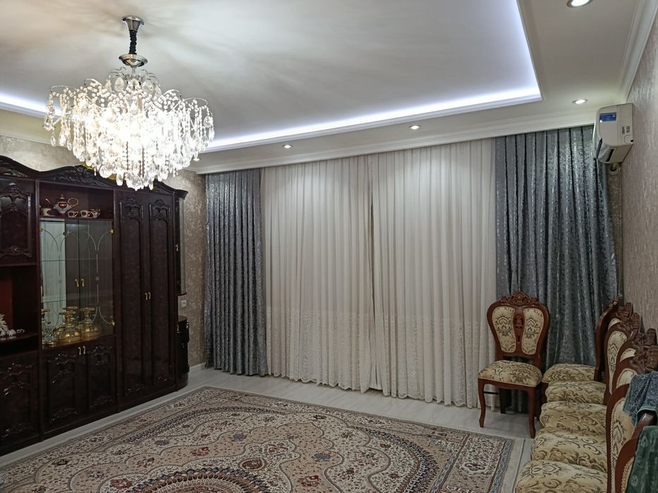 4 х комнатная ЖК Аристократ Тузель