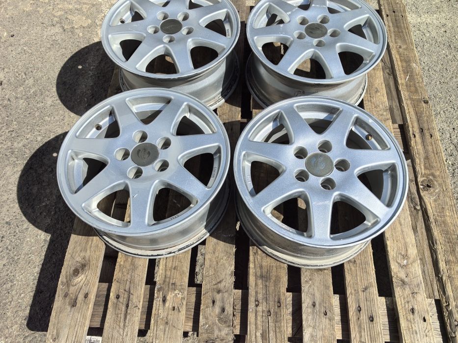 14 цола 5 х 100 мм Фолкваген / ШКОДА / СЕАТ - 6 инча - ЕТ 38