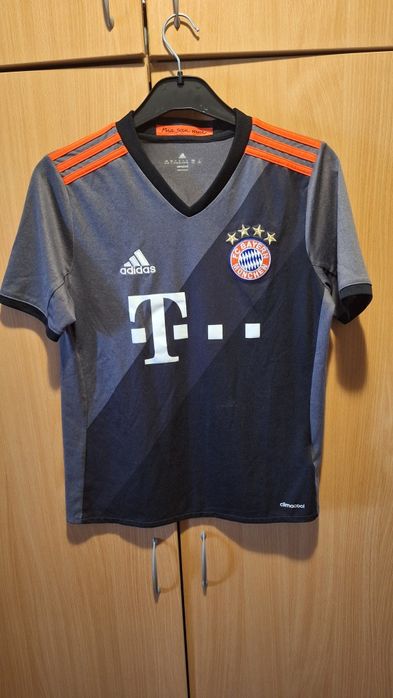 Детски екип на Байерн Мюнхен(Bayern Munich) 2016 2017