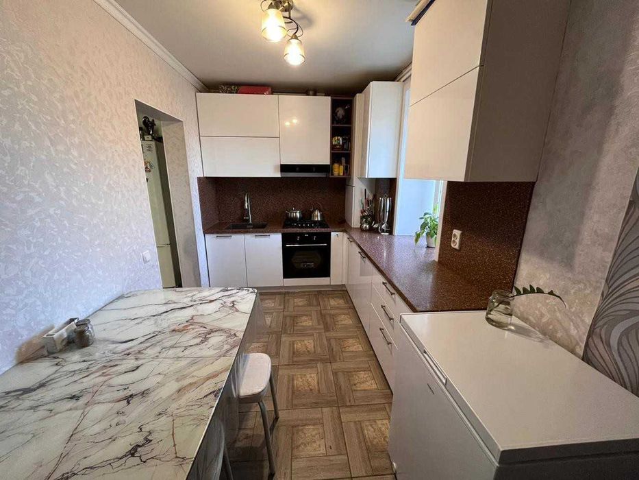 Продажа 2-комнатной квартиры, Тобыл, 3