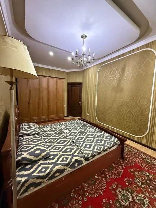 Аренда кв Ц-6 Мустакиллик Майдони 3-комнатная ро-н Юнусабадский