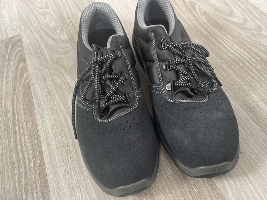 Safety boots, marimea 42