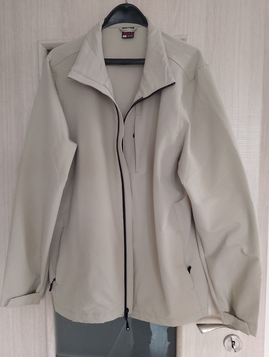 Яке  пролетно  лека материя бежаво