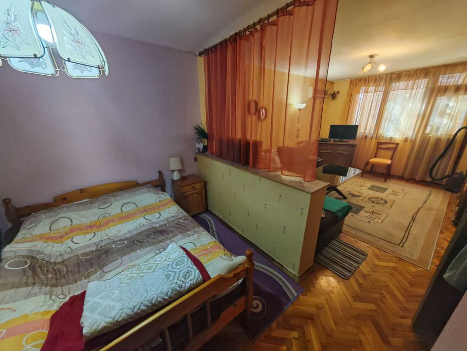 Продава се Двустаен апартамент в Бургас, Възраждане - 59 кв.м за 1865 €/кв.м - Снимка #3