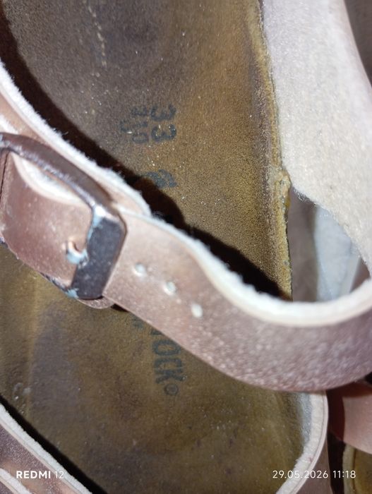 Birkenstock  ,Crocs