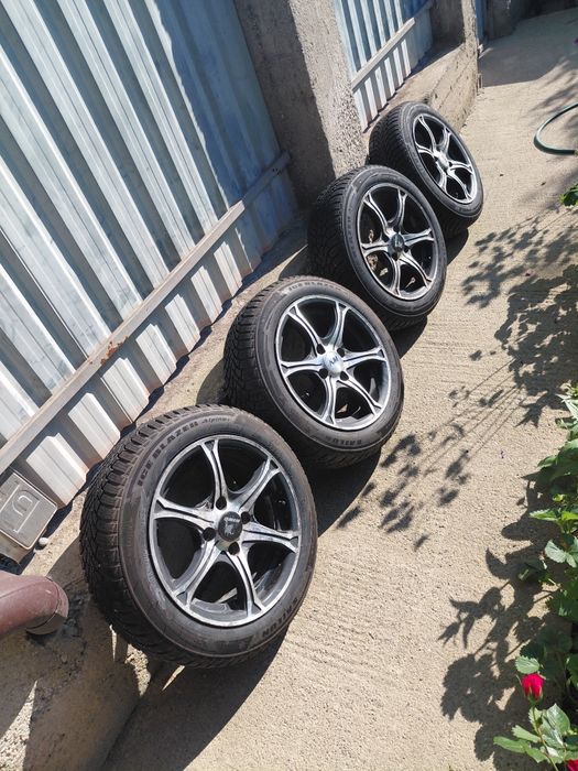 Vind jante aliaj toyota yaris și kia picanto  4×100 cu cauciucuri iarna