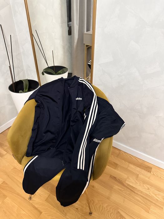 Спортивный костюм Adidas