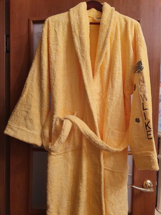 Продам халат махровый новый