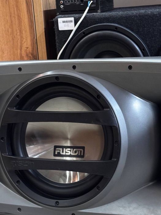 Сабвуфер Fusion CP-AW1121