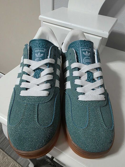 Adidas Gazelle marimea 39