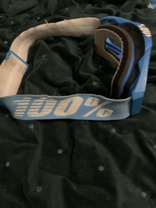 Продавам маски на 100%