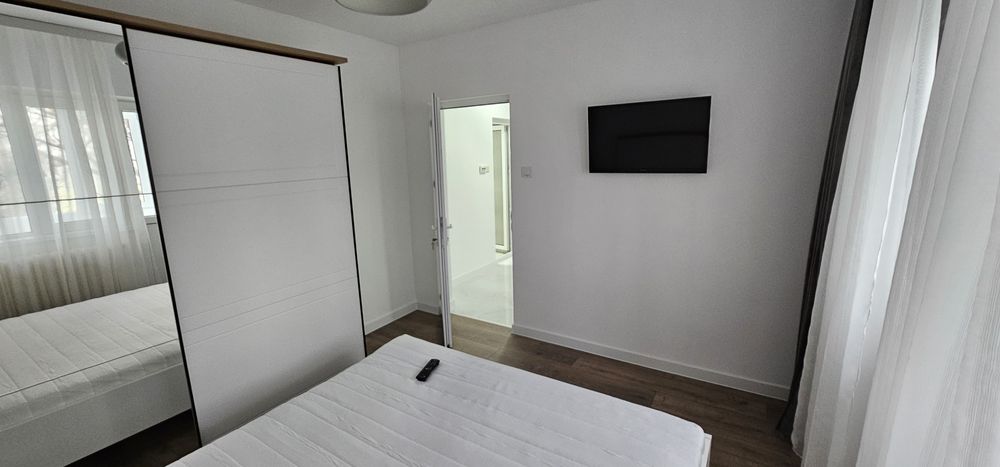 Inchiriere apartament 3 camere
