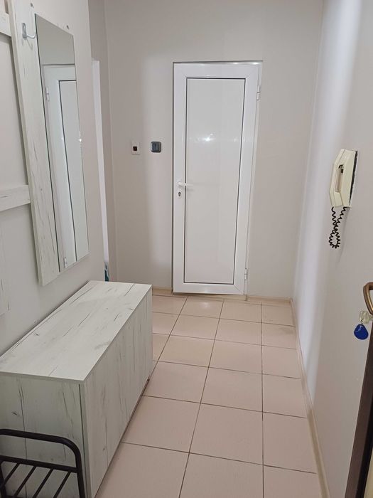 Собственик отдава под наем двустаен апартамент Лятно кино Тракия