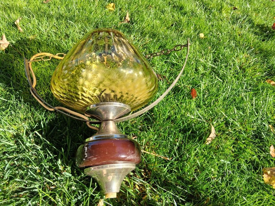 Стъклен старинен Полилей