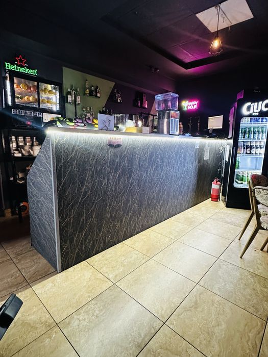 Vand afacere Cafenea/Pub la cheie