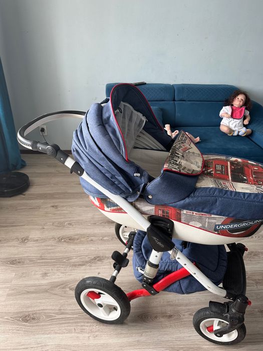 Детская коляска (Adamex )