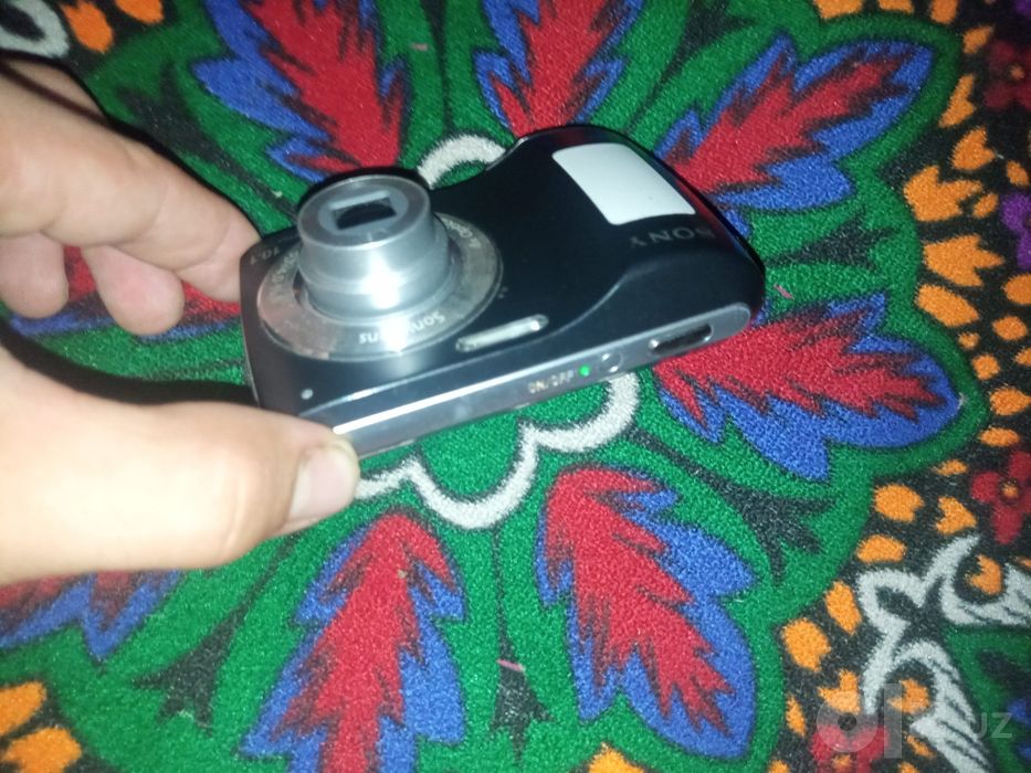 Sony raqamli fotoapparat
