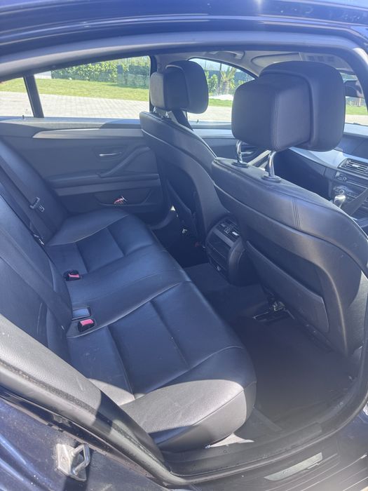 Dezmembrez BMW F10 520D 2011