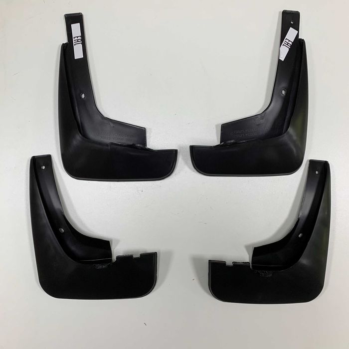 Брызговик на Toyota Camry 30, 35   2001г.-2005г.