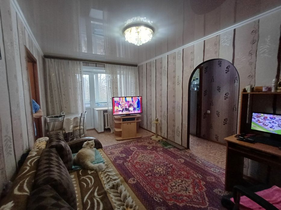 Продам 2х комнатную квартиру с Ремонтом
