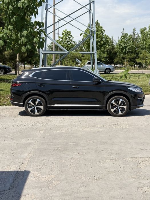 Byd Song plus flagship