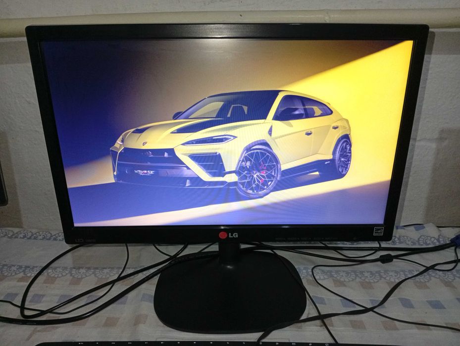 Monitor LG 19M35A-B sotiladi