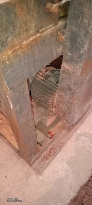 Элкектродвигатель бу 3х фазный