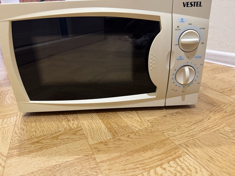 Продам микроволновую печь