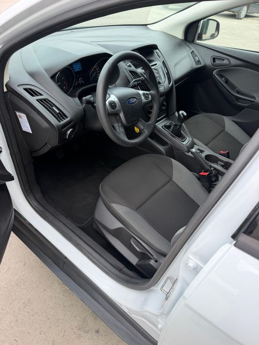 Ford Focus 1.6 ,an 2014