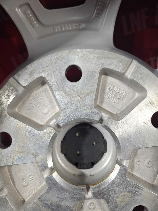 ROTI Jante Anvelope VARA - 235/65/16C 5x160 OE Ford Transit VAN NOI