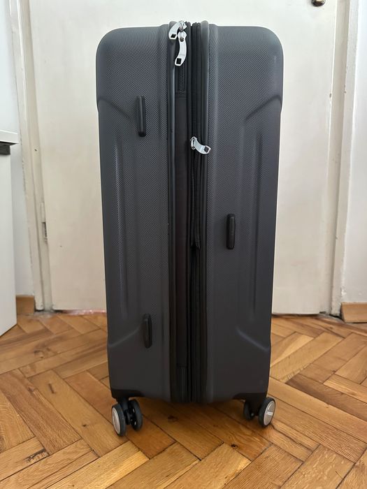 Куфар American Tourister Tracklite Spinner (67 см) – Разширяем