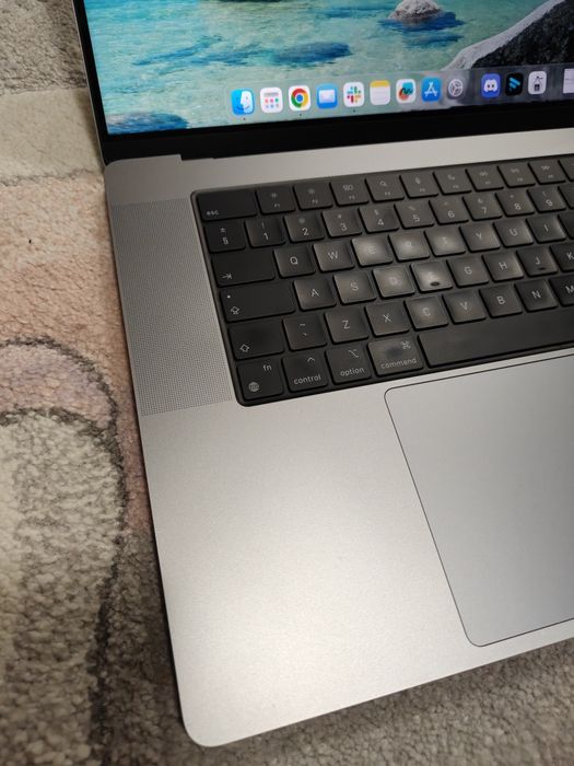 Apple MacBook Pro 16″ 2021, M1 Pro 10 Cores, 16 GB Unified Memory, 512 GB (тъмносив)