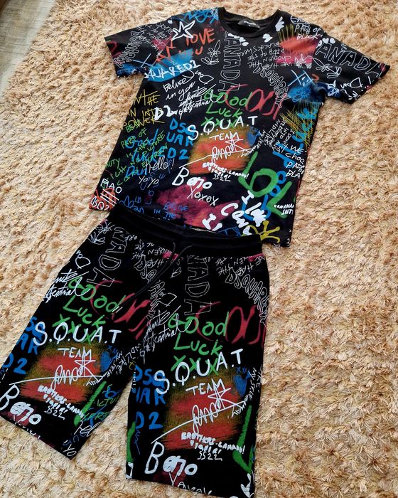 Compleu bărbați DSQUARED 2( pantalon scurt+tricou )*mărimea M/L*nou cu etichetă*bumbac