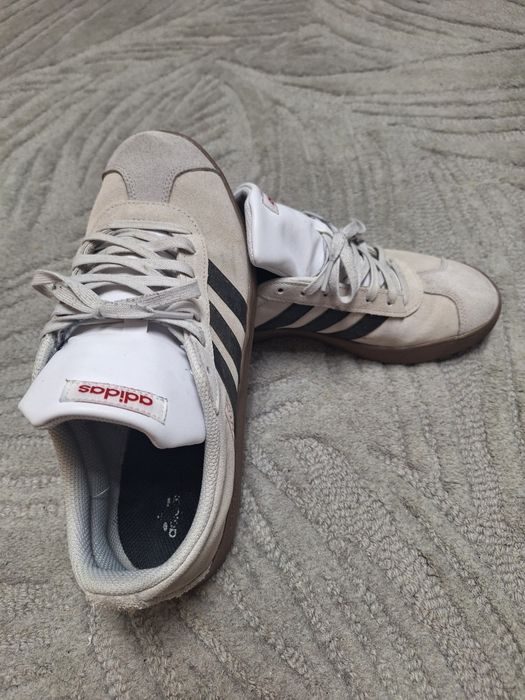 Pantofi sport Adidas