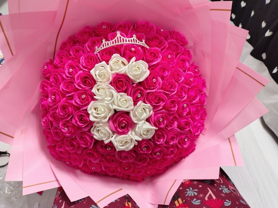 Aranjamente si buchete din trandafiri de sapun