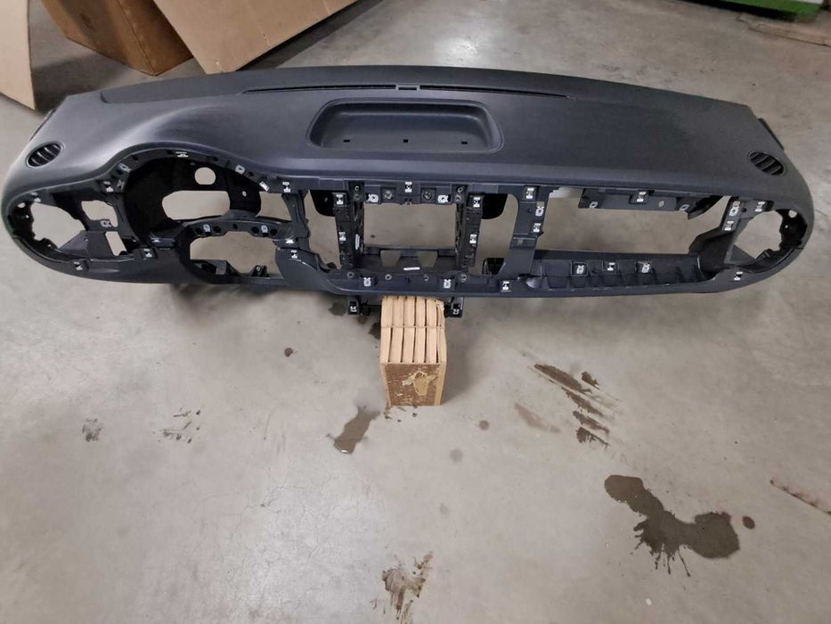 Продавам арматурно табло за Фолксваген Битъл, 2012г-2019г Кат номер 5C1857001