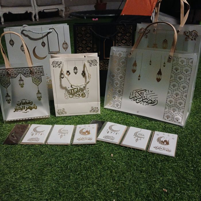 Подарочный пакеты