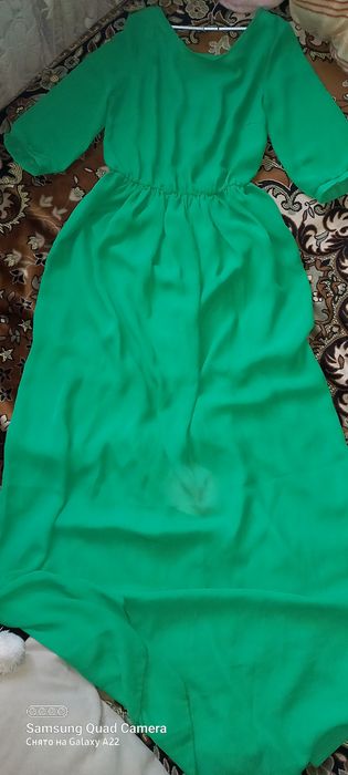 Продам красивые нарядные платья
