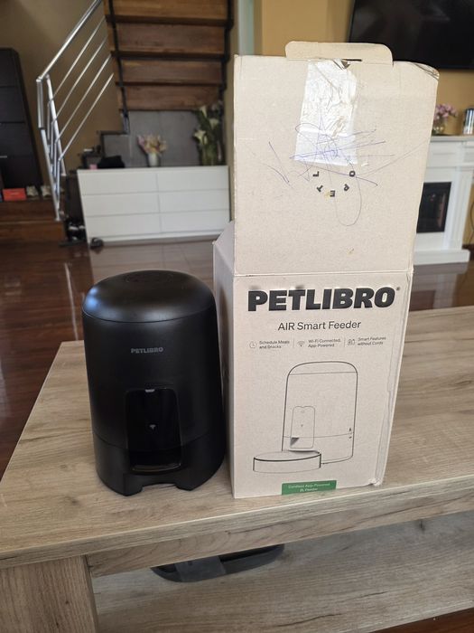 Hranitor Automat Pentru Pisici Petlibro