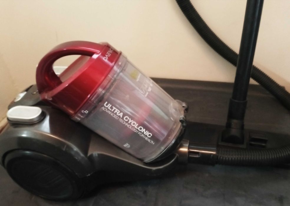 Прахосмукачка DAEWOO 1000W