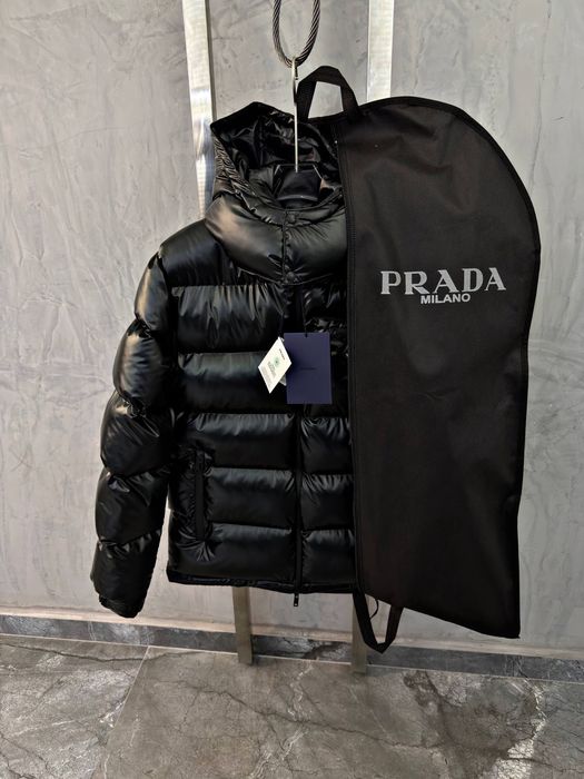 Geaca Prada Barbati calitate premium husa cadou