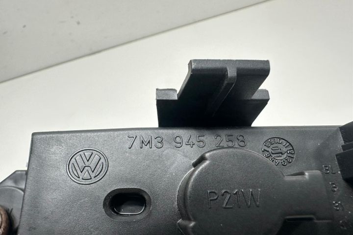 Soclu stop 7m3945258 Volkswagen VW Sharan prima generatie (facelift)