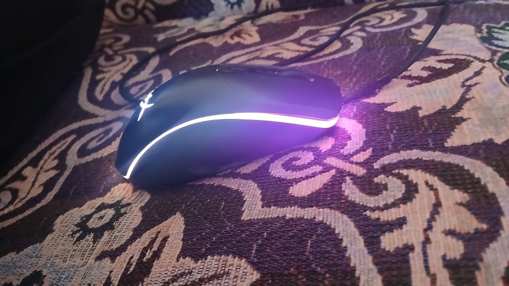 Продам Игровое Мышку Проводное HyperX Pulsfire Surge