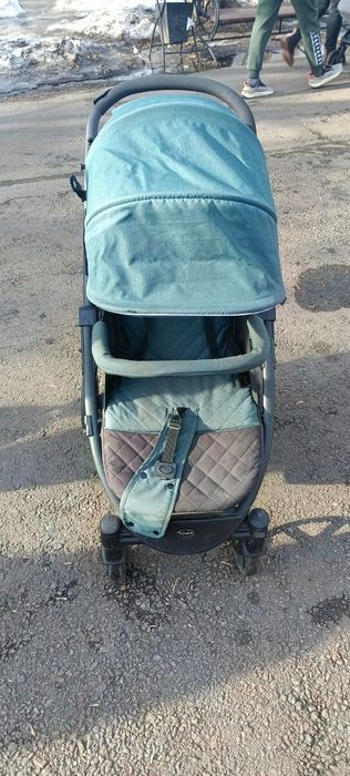 Продам детскую коляску